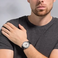 Herren Uhr Quarz Leder schwarz